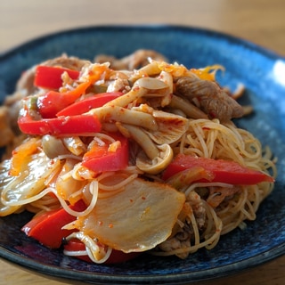 キムチ入りケンミン焼きビーフン